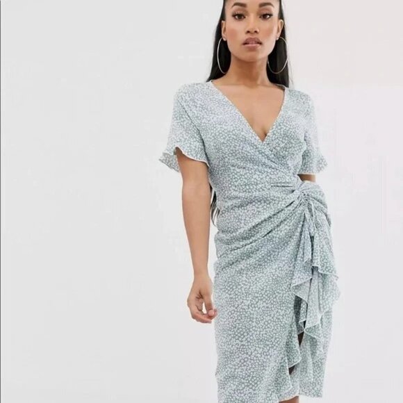 Petite Midi Tea Ruched Dress Size 4 - Picture 1 of 4